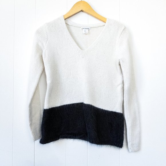 Club Monaco Sweaters - Club Monaco Cashmere Wool Black White Sweater